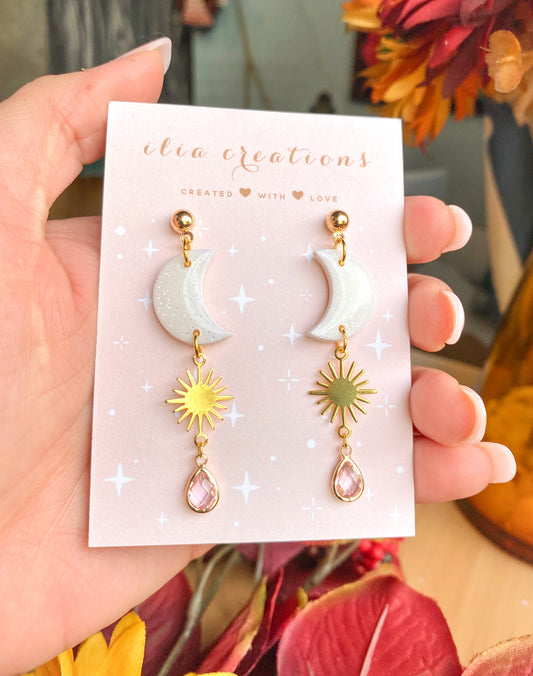 White Sun Studs